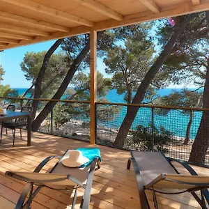 Pine Glamping Homes Kompleks wypoczynkowy Pakoštane